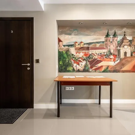 Hellowine Lägenhet Eger